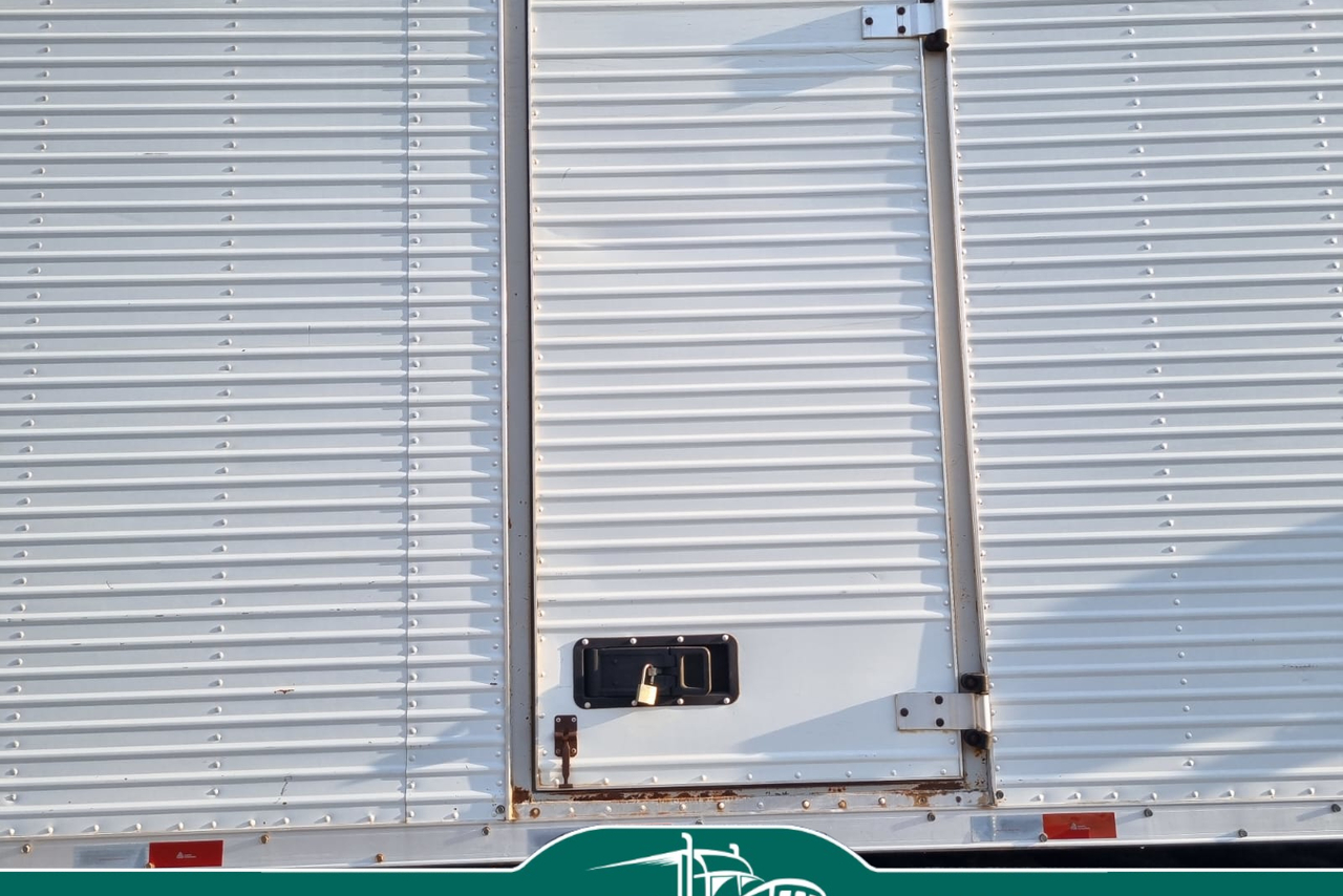 Ford Cargo1119 - 16/17 9
