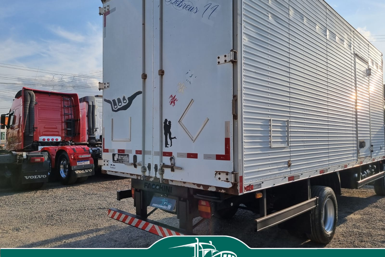 Ford Cargo1119 - 16/17 11