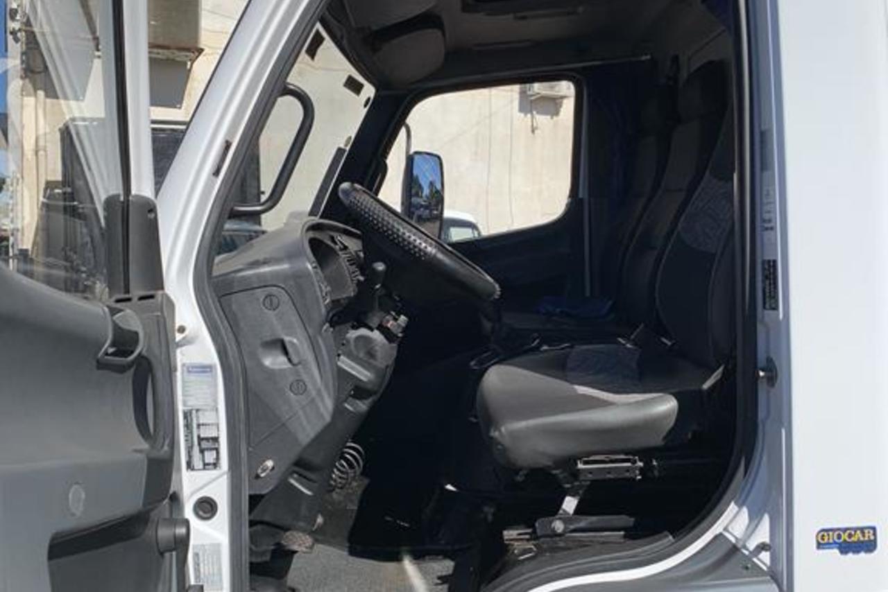 Mercedes Benz Accelo 815 - 12/12 7