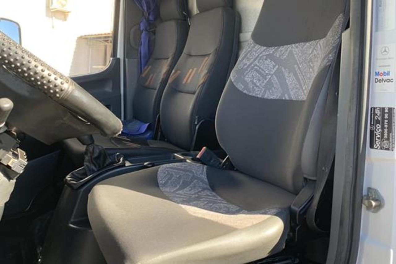 Mercedes Benz Accelo 815 - 12/12 8