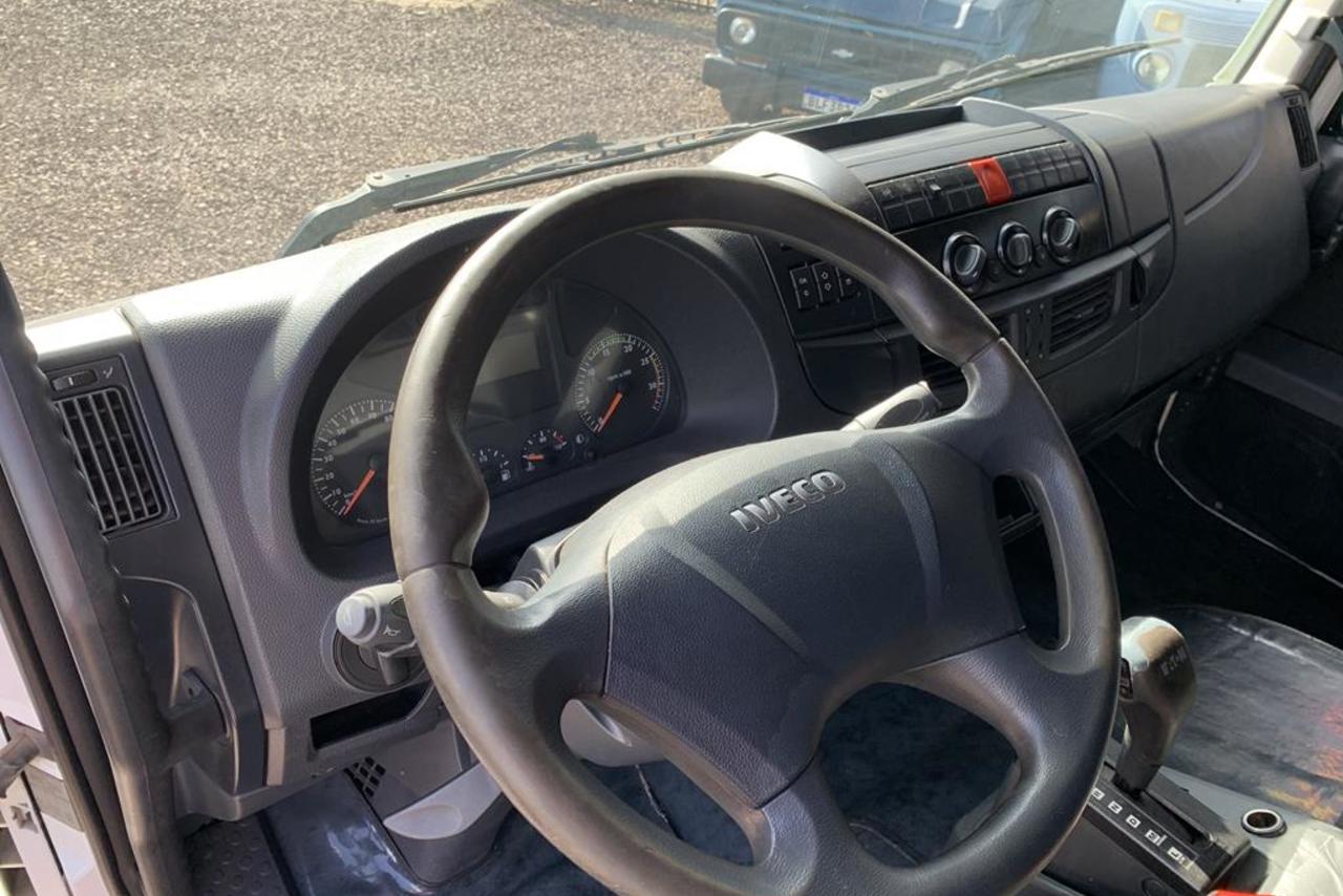 Iveco Tector 240E30 - 20/20 10