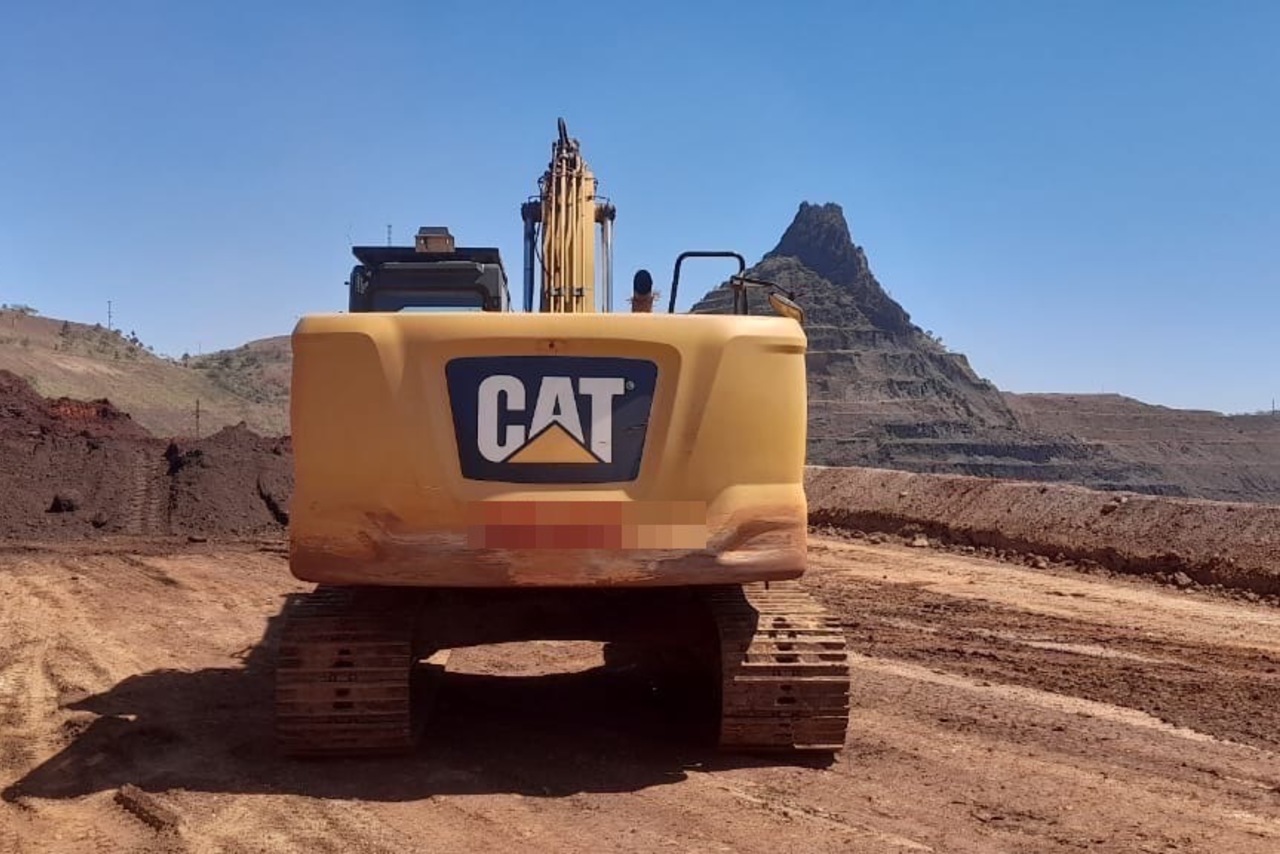 Caterpillar  320 - 19/19 2