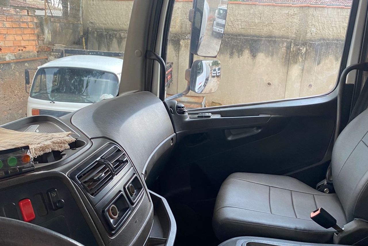 Mercedes Benz Axor 3131 - 16/16 3