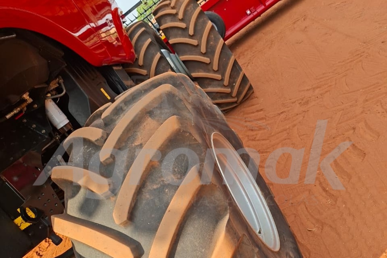 Case 8250 - 20/20 9