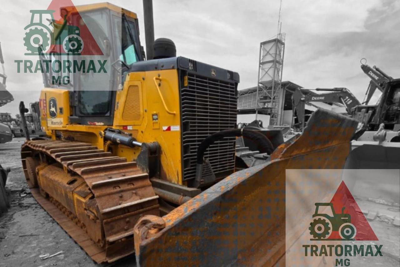 John Deere 850J - 22/22 6