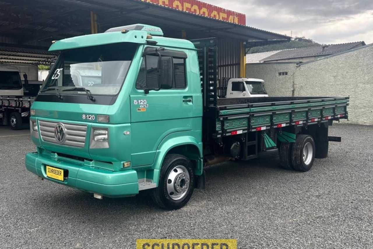 Volkswagen 8 120 - 05 5