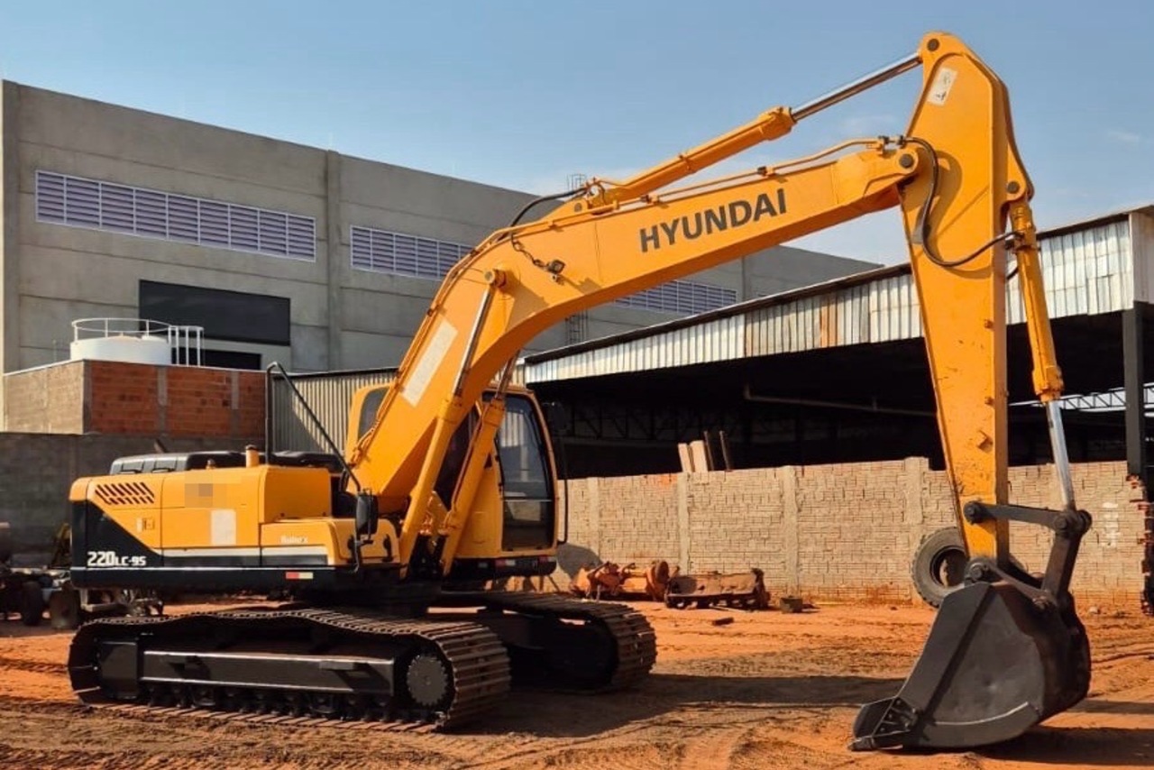 Hyundai R220 LC - 13/13 2