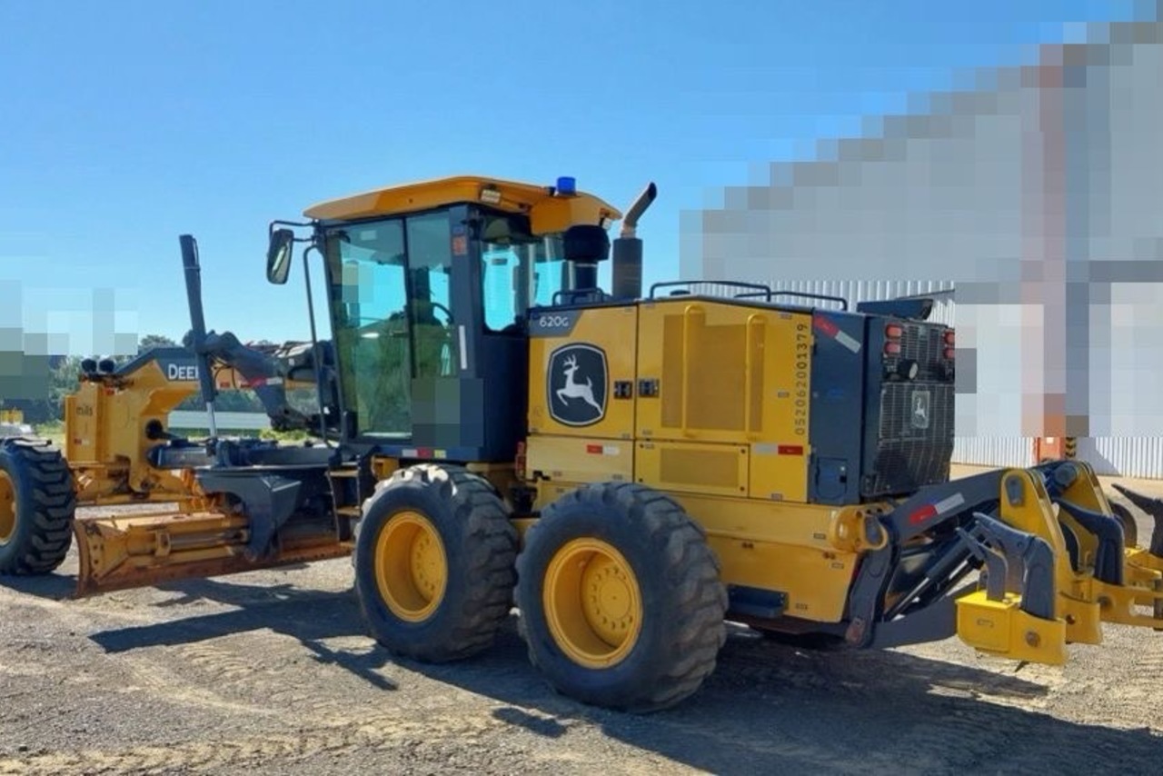 John Deere 620G - 22/22 4