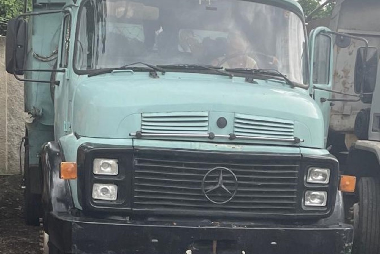 Mercedes Benz MB 1518 - 88/88 7