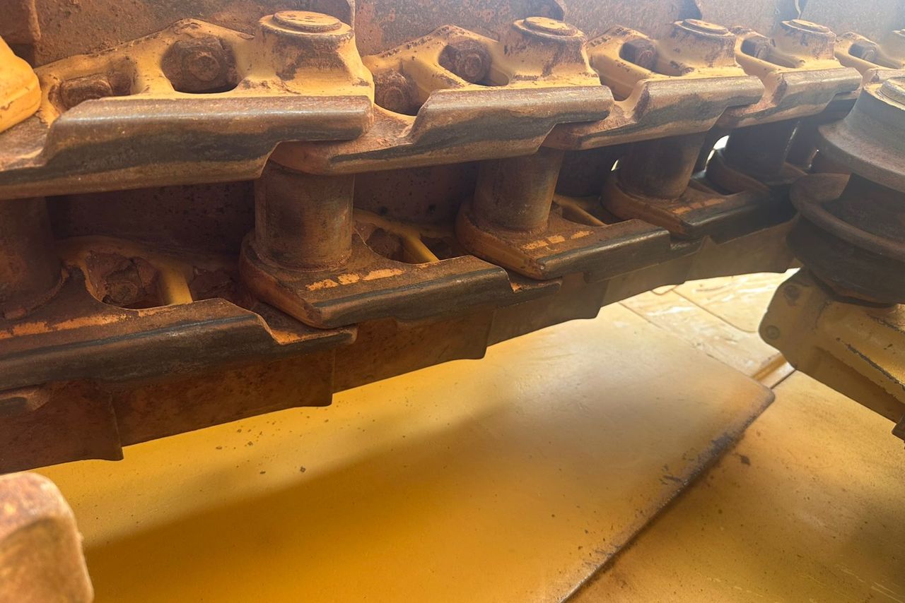 Caterpillar D6T XL - 14/14 6