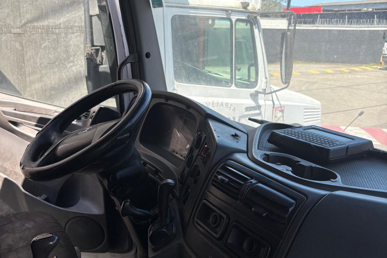 Mercedes Benz Axor 2540 - 10/10 12