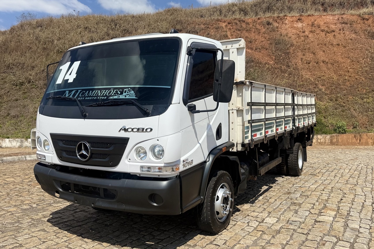 Mercedes Benz Accelo 1016 - 14/14 4