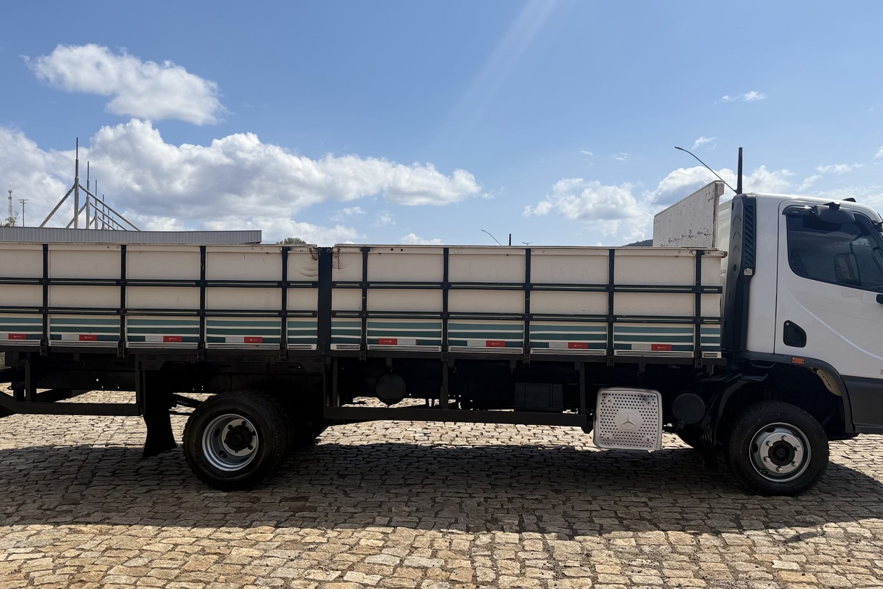 Mercedes Benz Accelo 1016 - 14/14 8