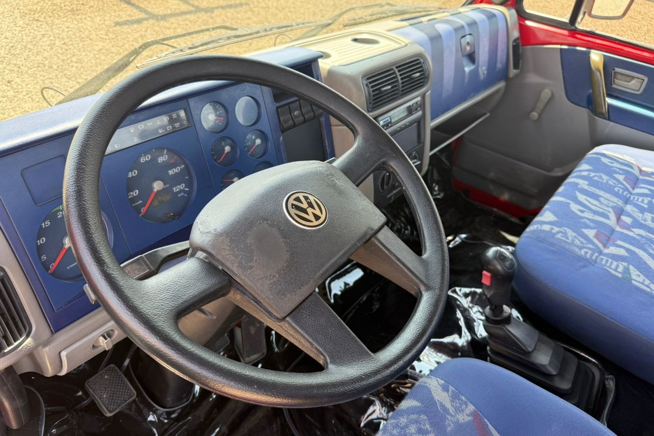 Volkswagen 13-180 - 08/09 7