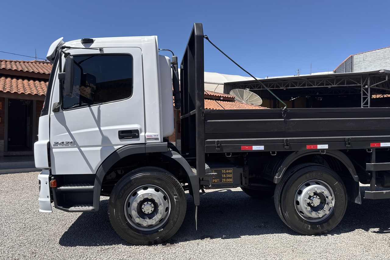 Mercedes Benz Atego 2426 - 12/12 2