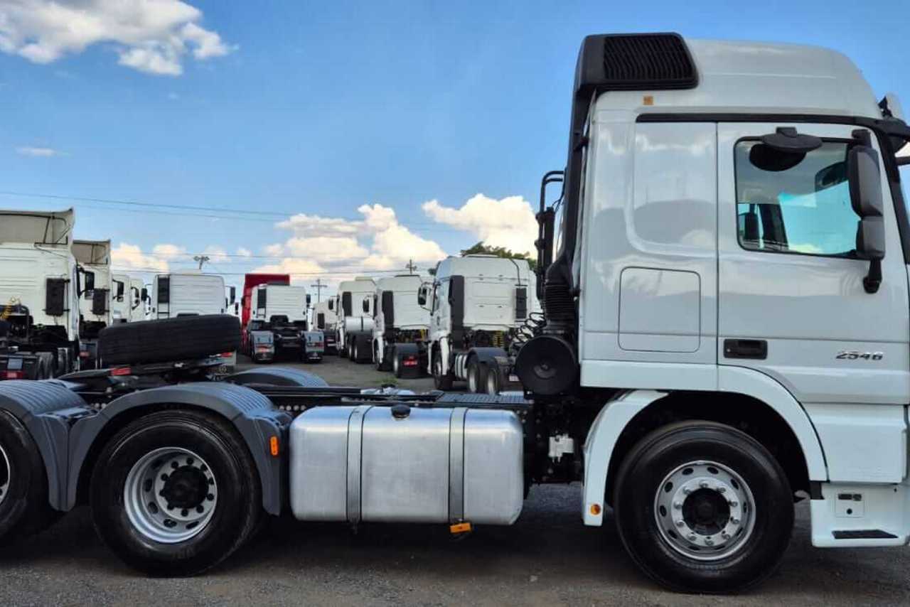 Mercedes Benz Actros 2546 - 19/20 8