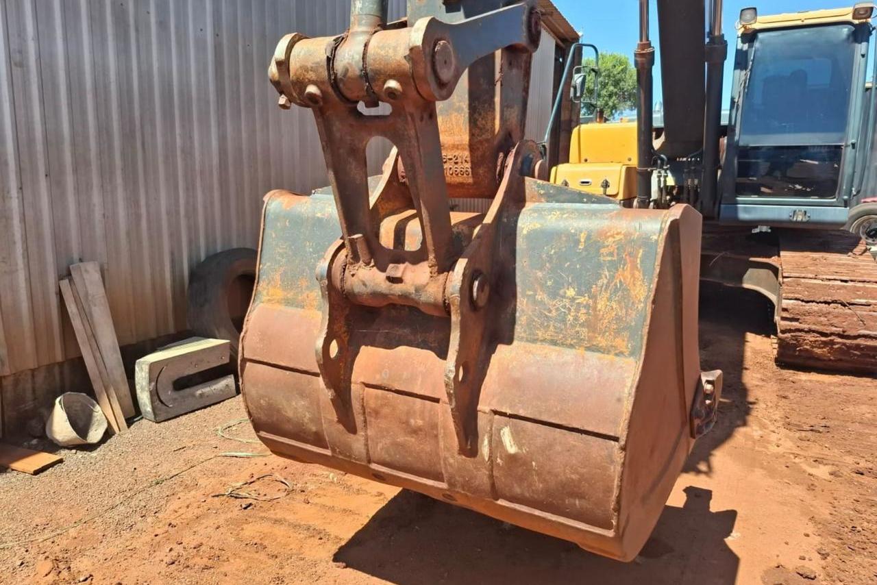 Hyundai R220 LC - 21/21 5