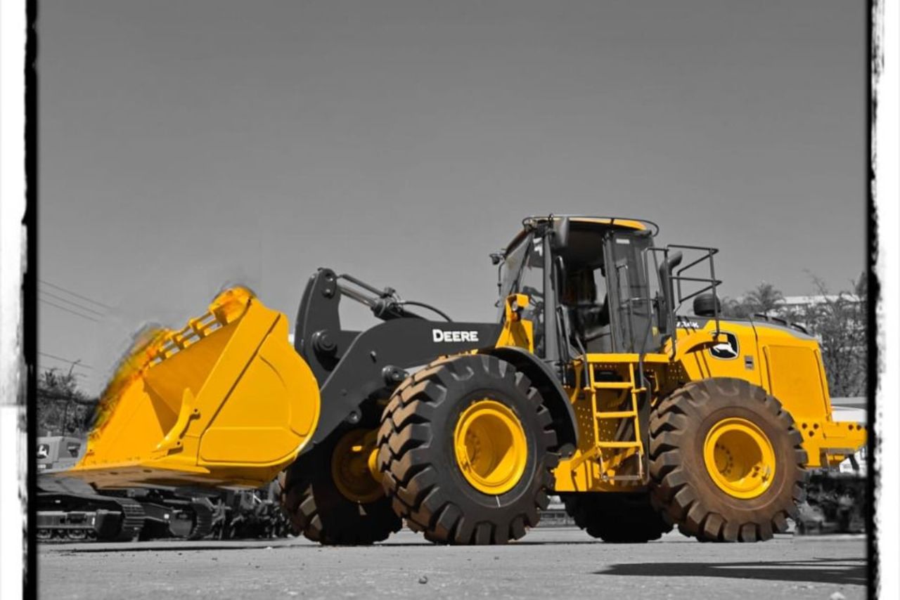 John Deere 724K - 23/23 5