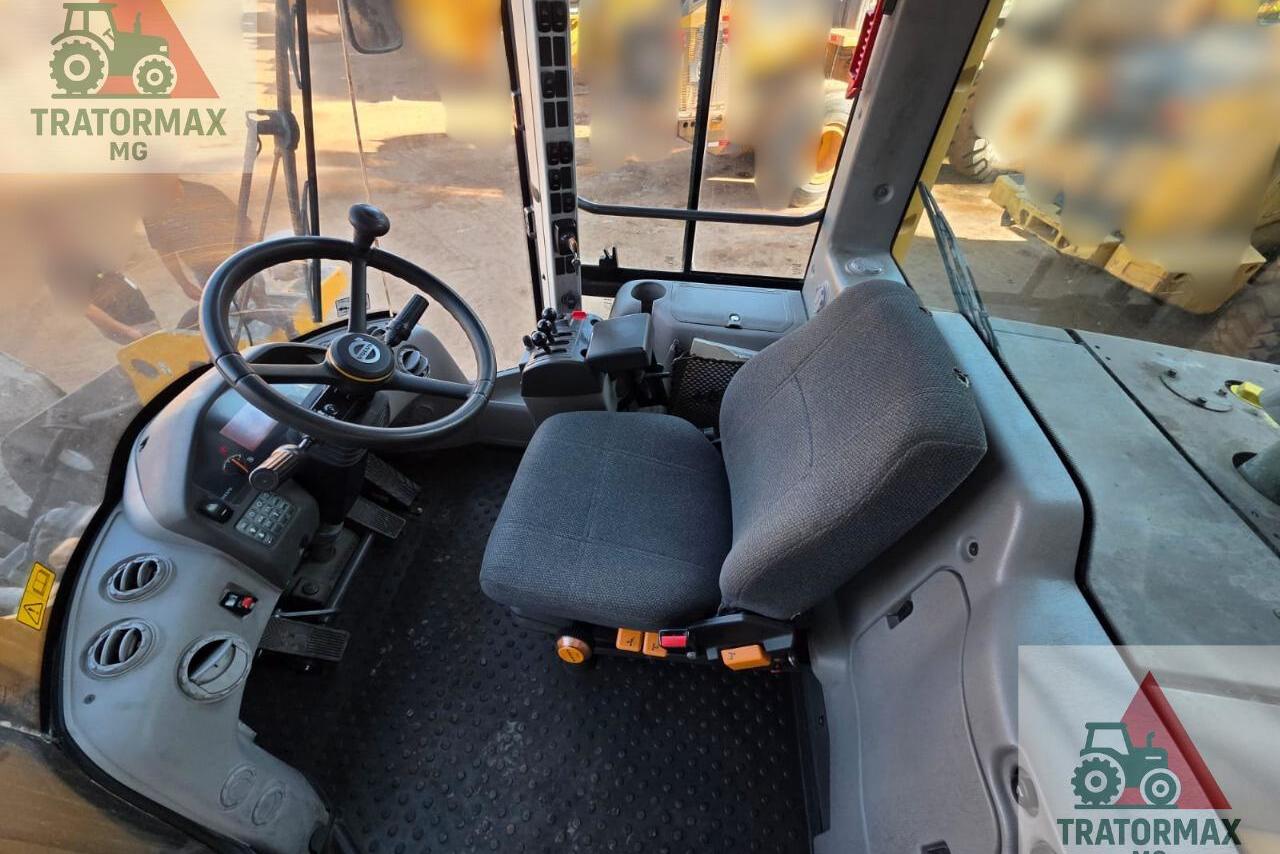 Volvo L90F - 23/23 8