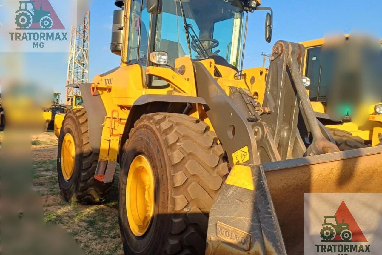 Volvo L120F - 23/23 2
