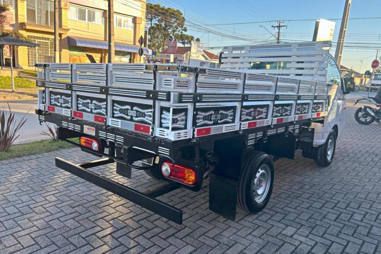 Hyundai HR - 19/20 5