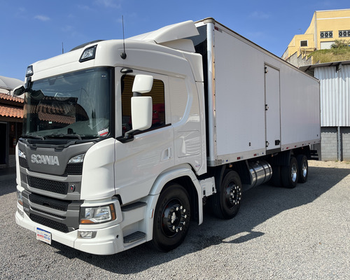 Caminhão Bitruck