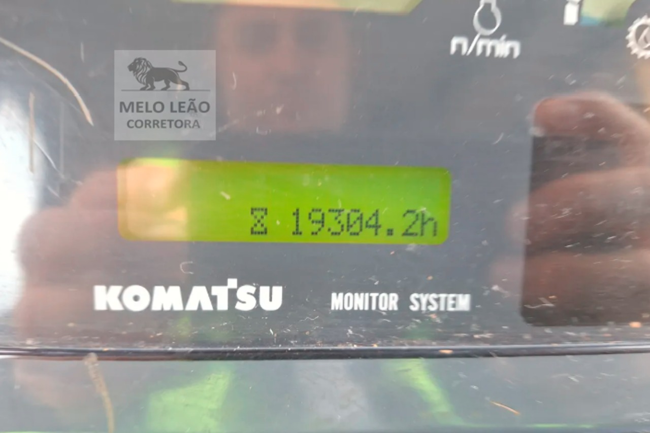 Komatsu D61 - 08/08 9