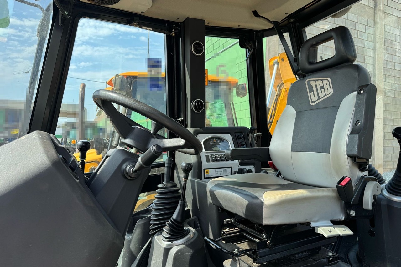 JCB 3CX - 22/22 4