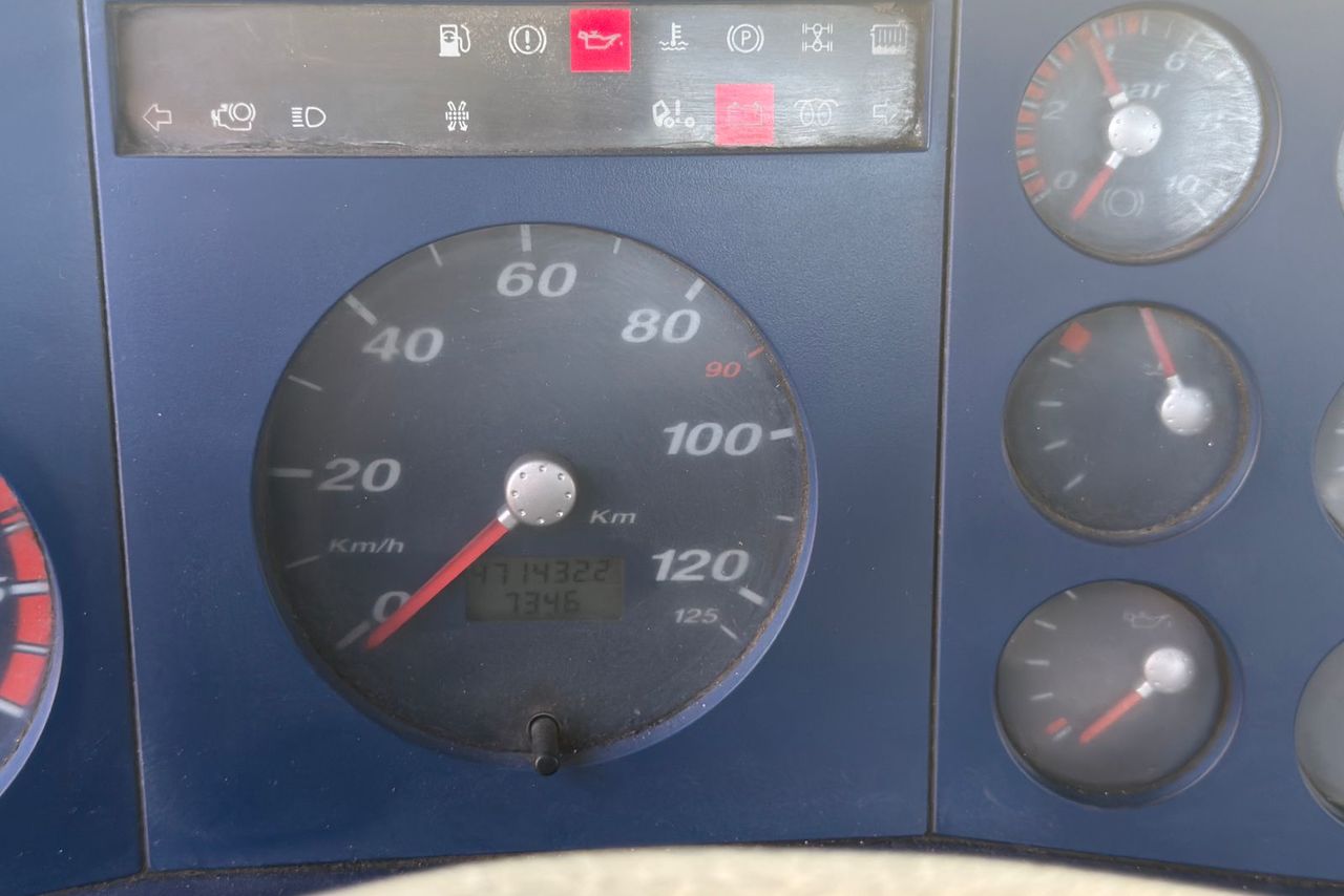 Volkswagen 23 210 - 03/04 13