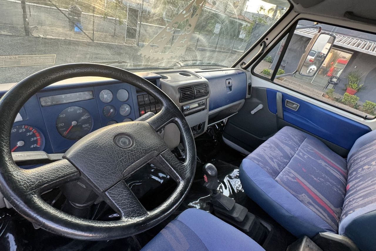 Volkswagen 23 210 - 03/04 16
