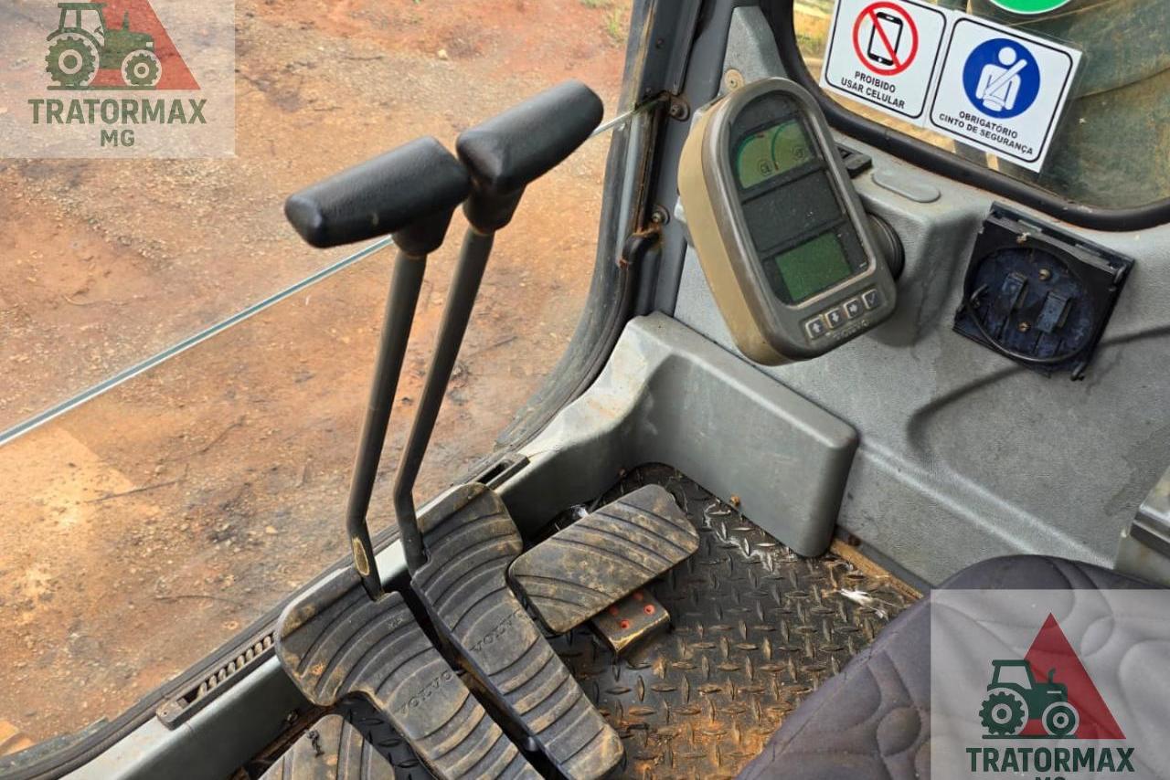 Volvo EC240BLC - 11/11 4