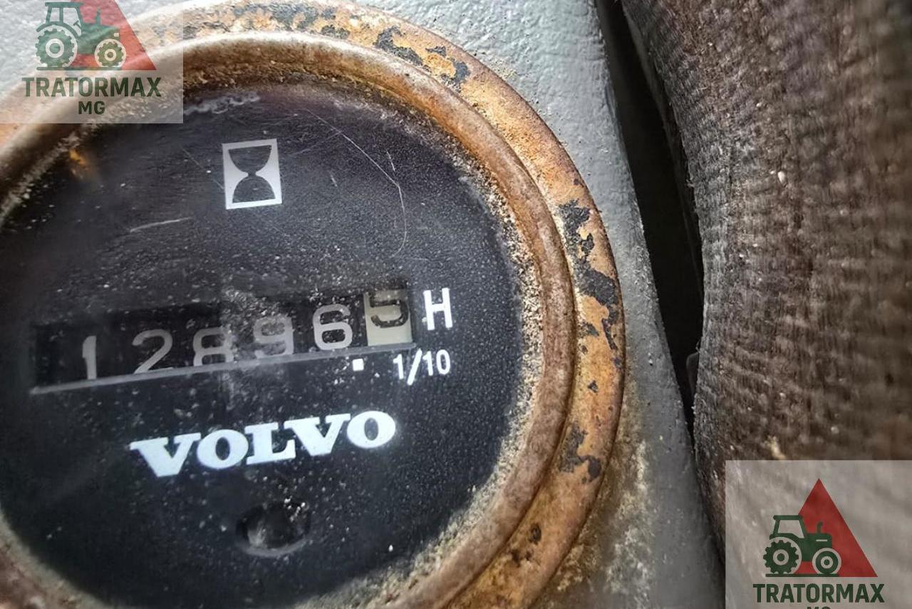 Volvo EC220D - 14/14 4