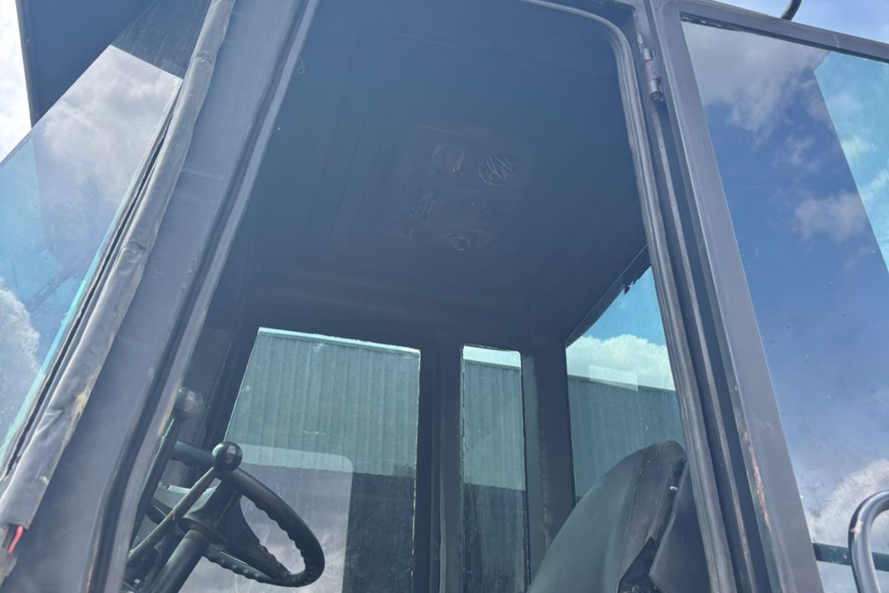 New Holland 12B - 07/07 2