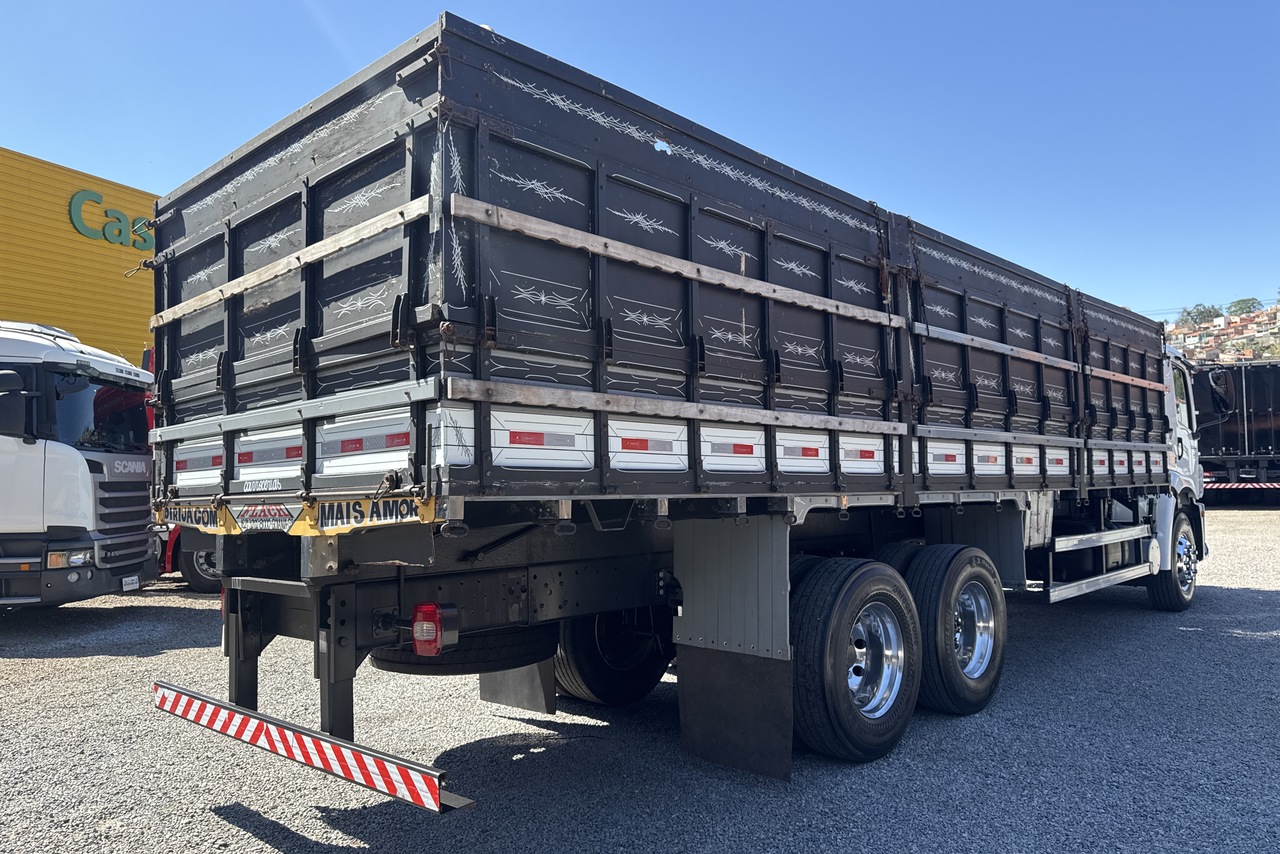 Volkswagen 24-280 E Constellation 6x2 - 22/23 10
