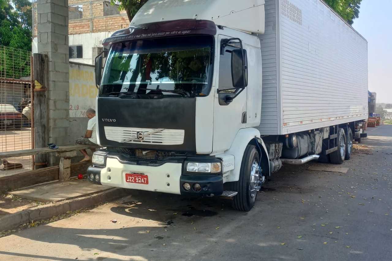 Volvo VM23 240 - 04/04 7