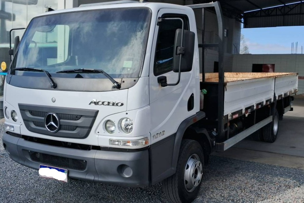 Mercedes Benz Accelo 1016 - 21/21 9