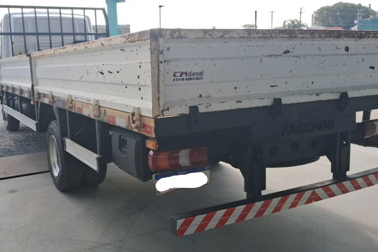 Mercedes Benz Accelo 1016 - 21/21 19