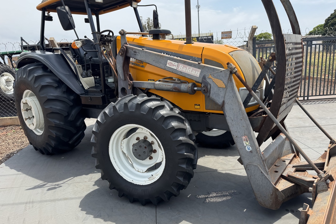 Valtra BM 125 - 13/13 4