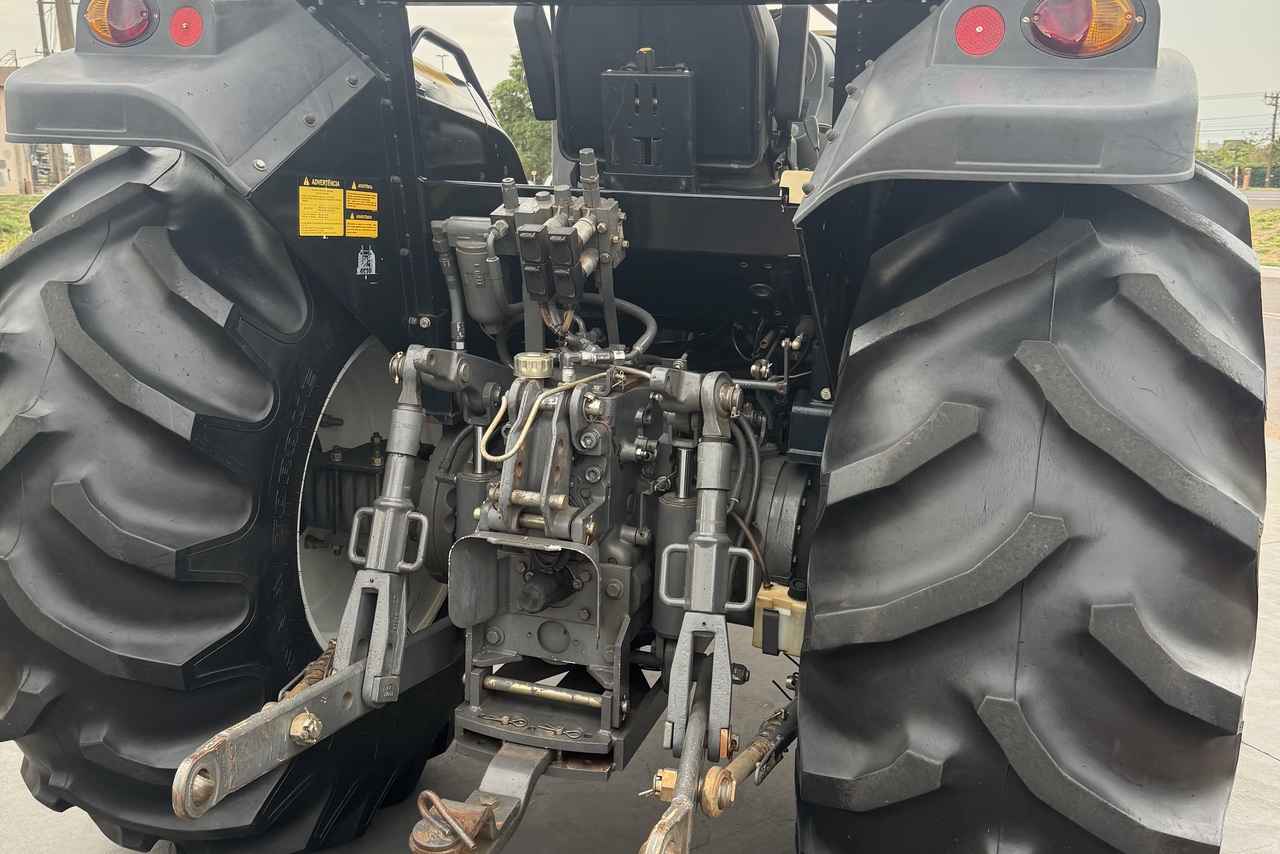Valtra BM 125 - 13/13 9