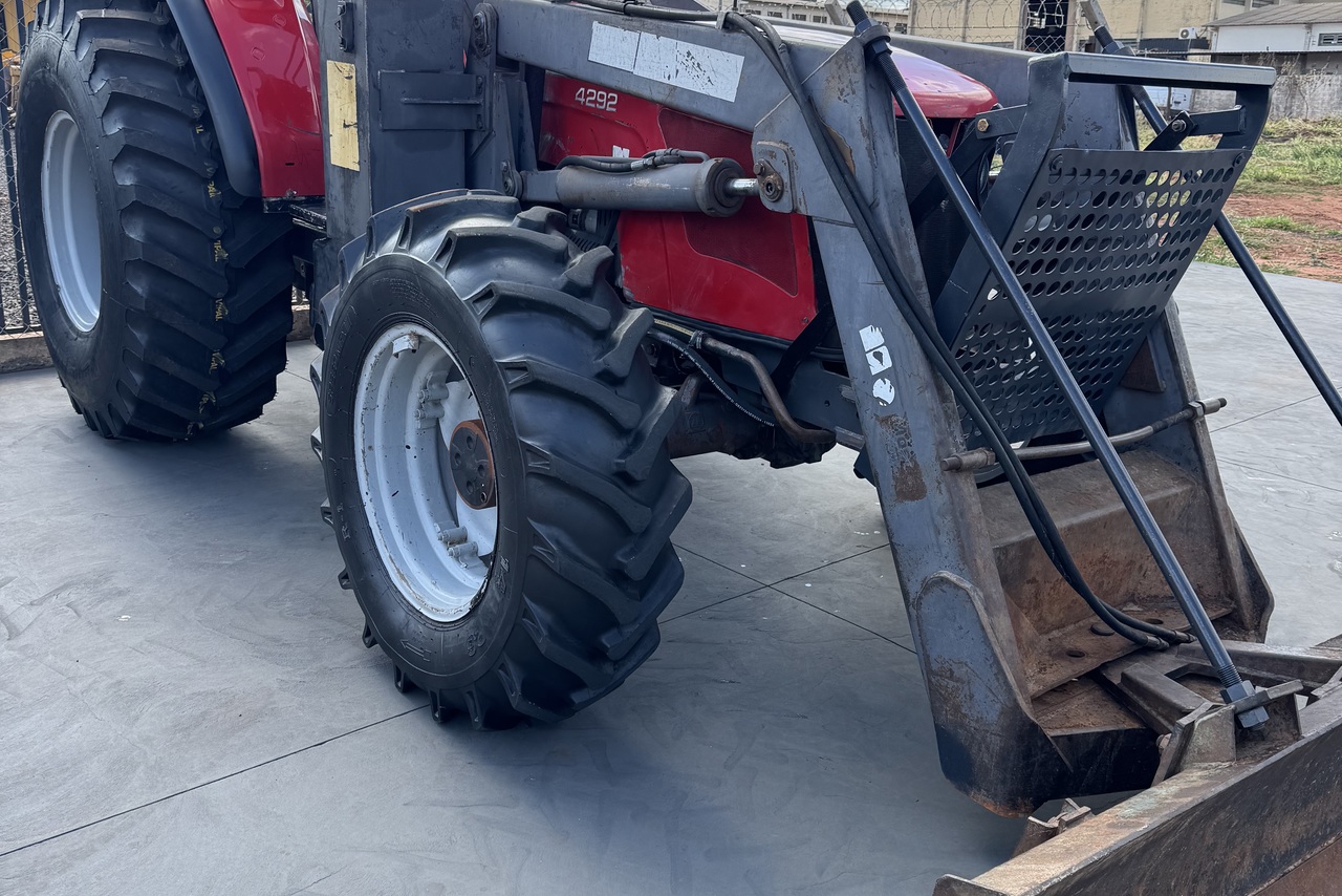Massey Ferguson 4292 - 13/13 5