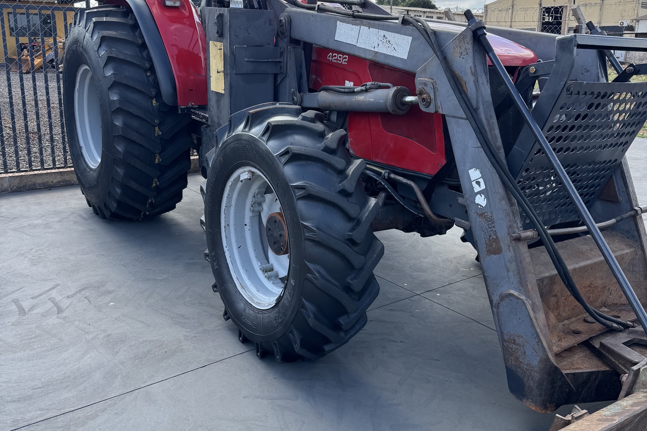 Massey Ferguson 4292 - 13/13 6