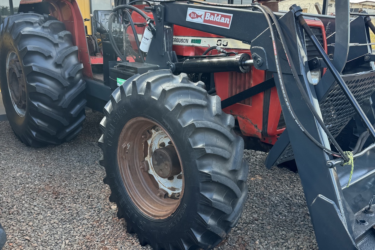 Massey Ferguson 299 - 02/02 2