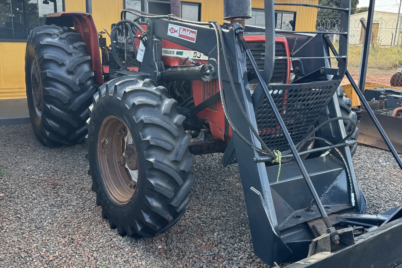 Massey Ferguson 299 - 02/02 3