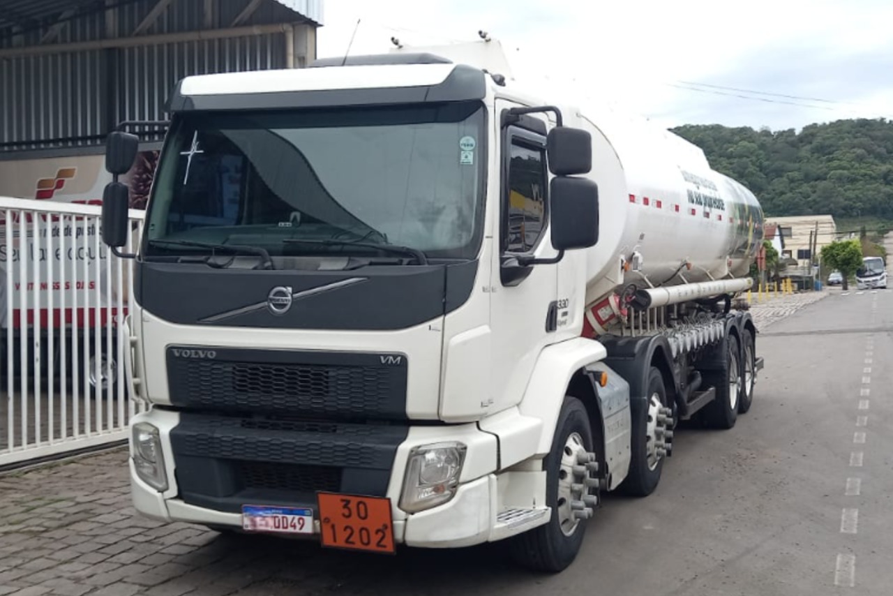 Volvo VM330 - 20/21 6