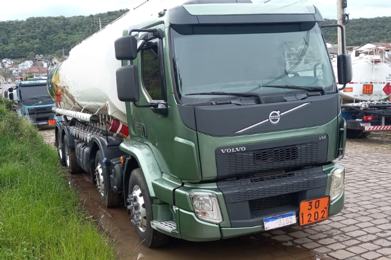 Volvo VM330 - 21/21 2