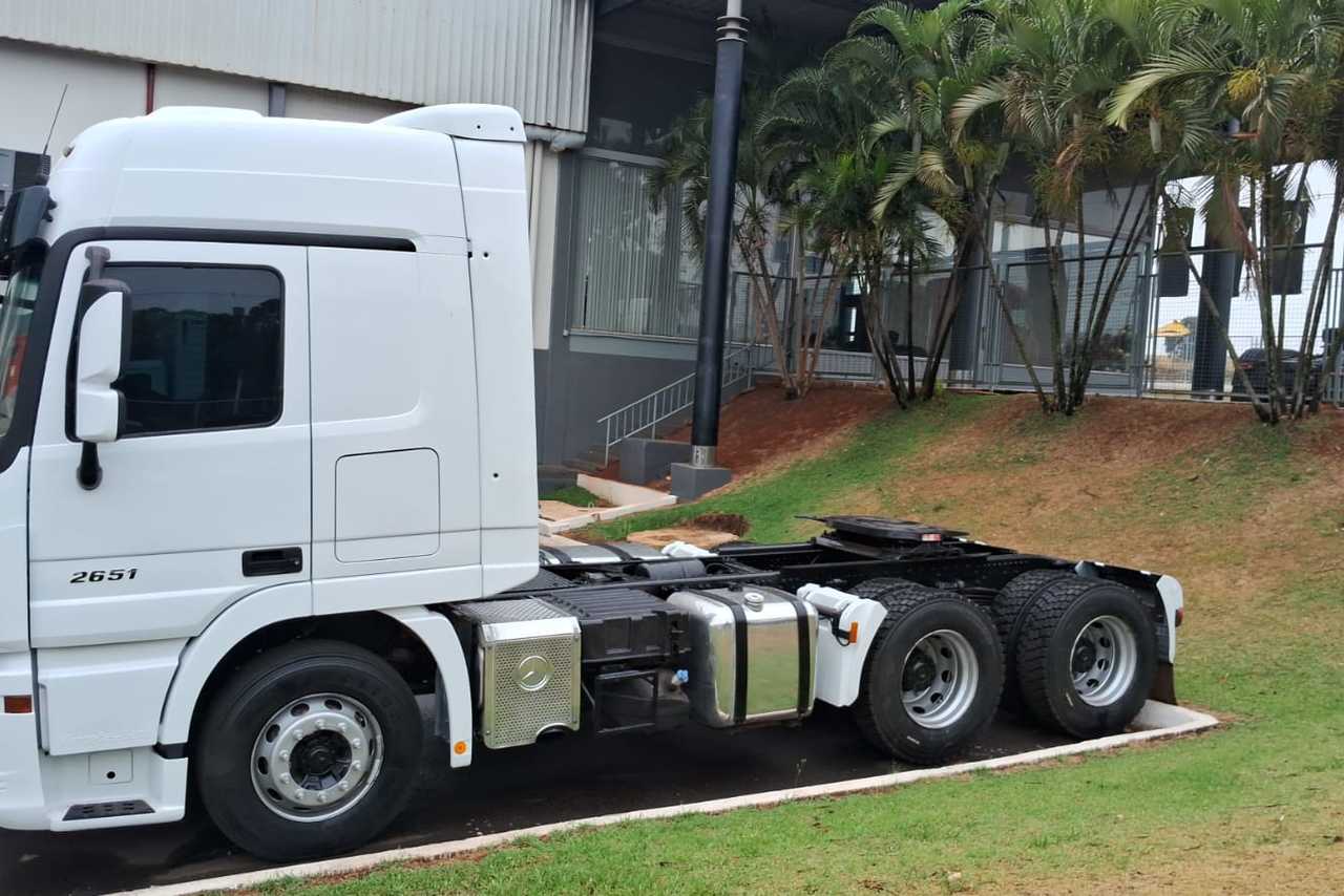 Mercedes Benz Actros 2651 -  2