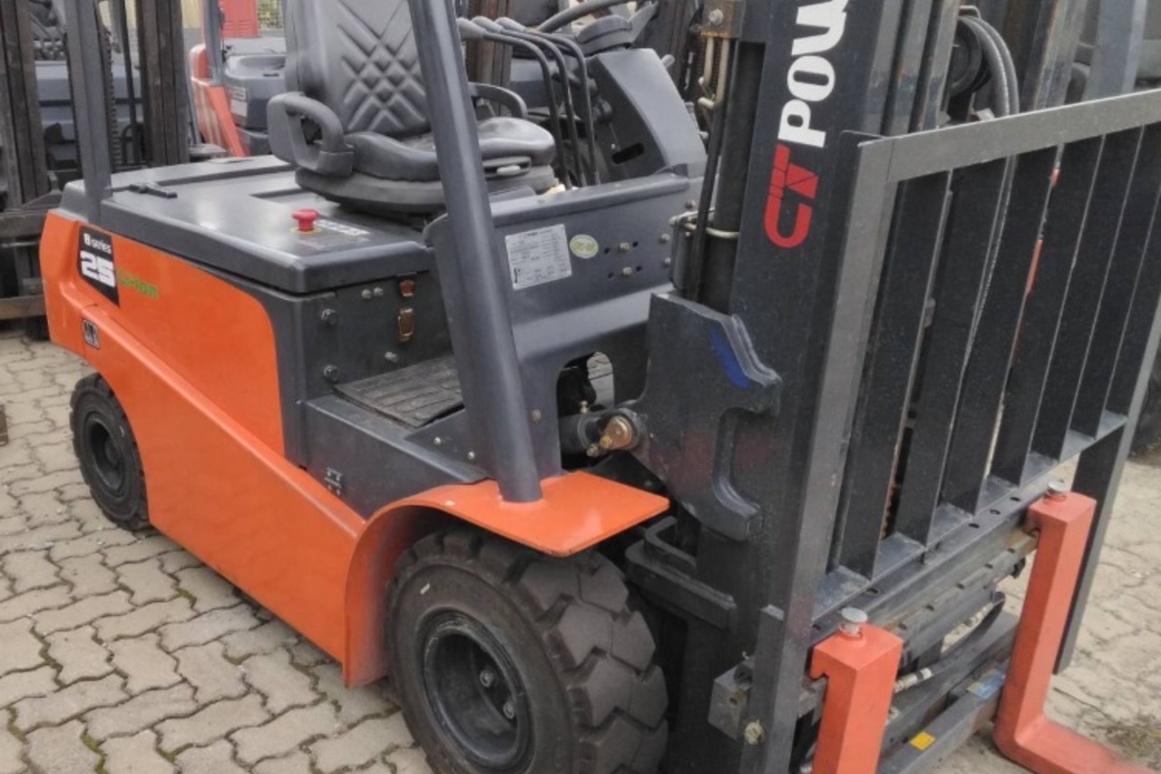 Toyota  FG25 - 23/23 6