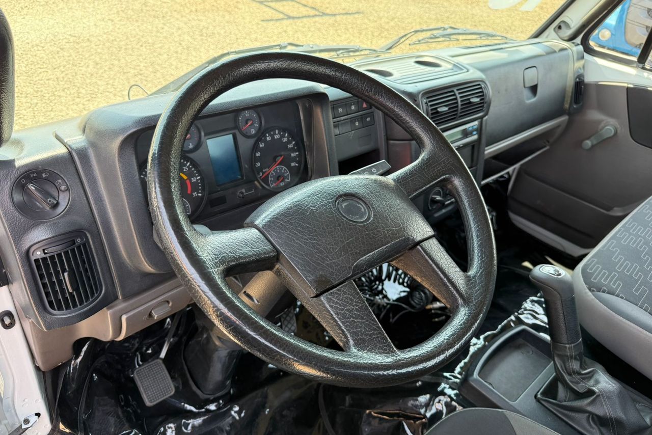 Volkswagen 10-160 E Delivery - 13/13 8