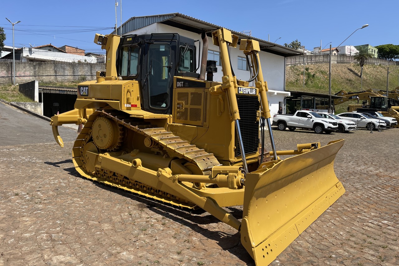 Caterpillar D6T XL - 13/13 4