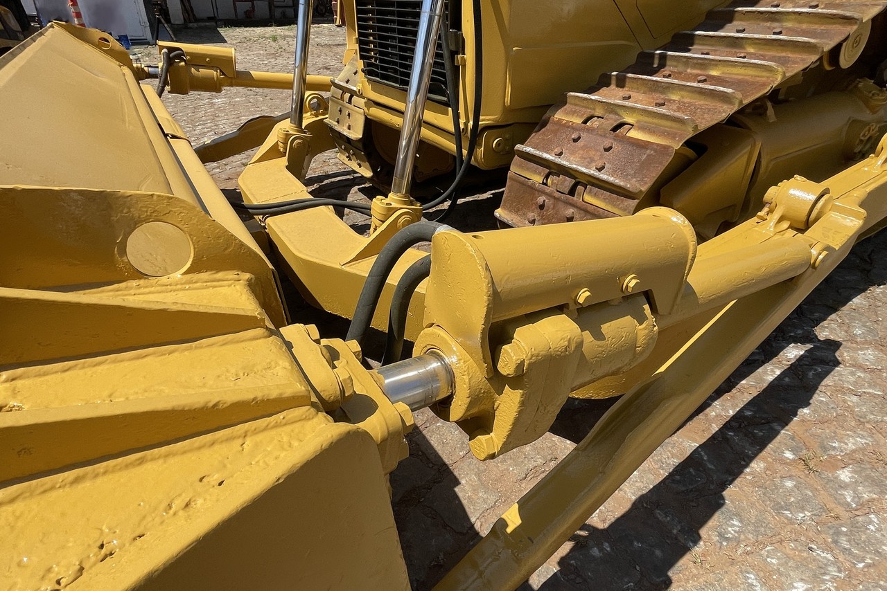 Caterpillar D6T XL - 13/13 12